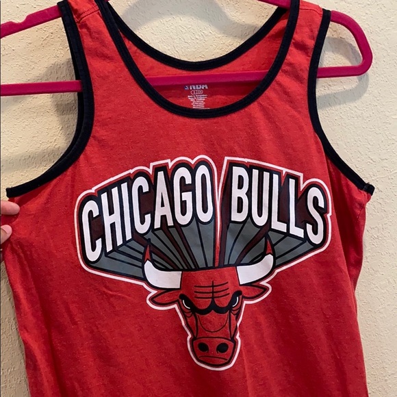 bulls tank top